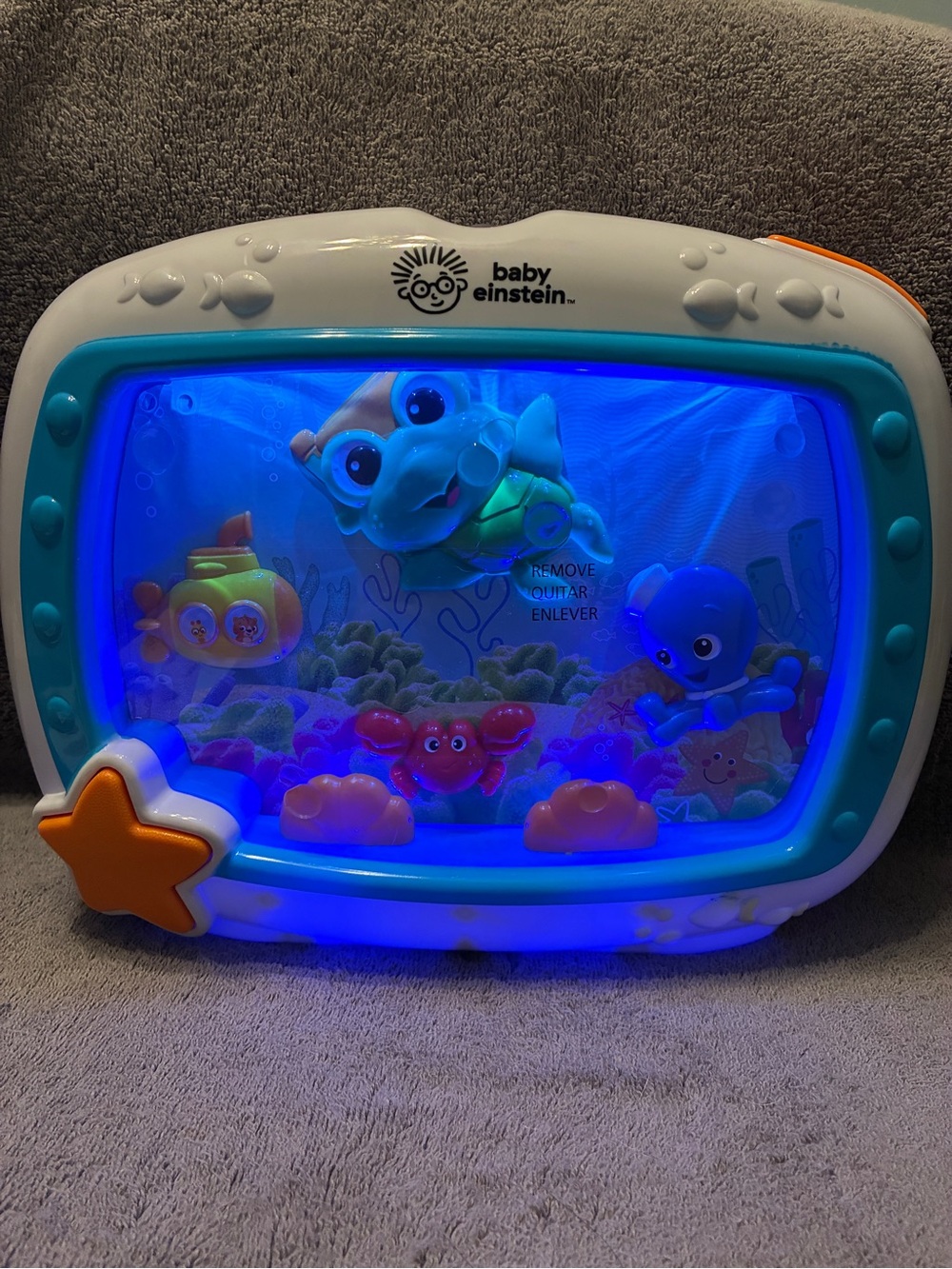 Baby Einstein Blue Underwater Light-Up Fish Play Panel